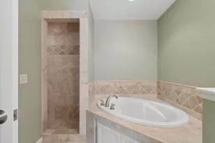 7188 Waterstone Ln, Woodbury, MN 55125 - Photo 19