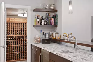 4812 Lakeview Dr, Edina, MN 55424 - Photo 25