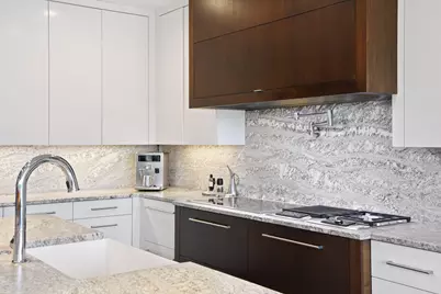 4812 Lakeview Drive, Edina, MN 55424 - Photo 15