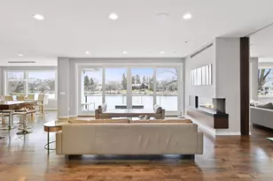 4812 Lakeview Dr, Edina, MN 55424 - Photo 7