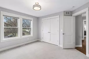 13222 Dahlgren Rd, Minnetonka, MN 55305 - Photo 43