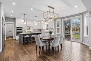 13222 Dahlgren Rd, Minnetonka, MN 55305 - Photo 11