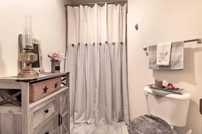 925 E Cavour Avenue, Fergus Falls, MN 56537 - Photo 13