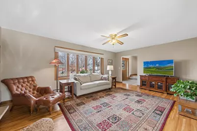 11625 Ravoux Avenue, Burnsville, MN 55337 - Photo 5