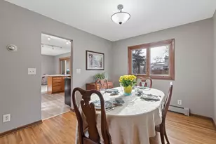 11625 Ravoux Ave, Burnsville, MN 55337 - Photo 7