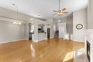 10247 Country Club Curve, Woodbury, MN 55129 - Photo 17