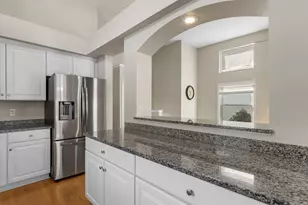 10247 Country Club Curve, Woodbury, MN 55129 - Photo 23