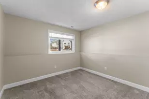 10247 Country Club Curve, Woodbury, MN 55129 - Photo 35