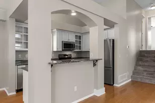 10247 Country Club Curve, Woodbury, MN 55129 - Photo 25