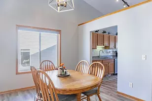 1020 Primrose Ln, Waconia, MN 55387 - Photo 21