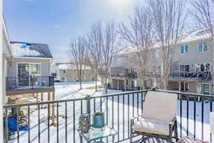 1020 Primrose Ln, Waconia, MN 55387 - Photo 5