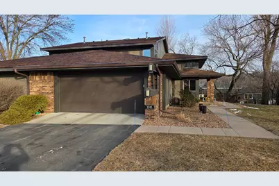 1245 19th Avenue NE, Rochester, MN 55906 - Photo 1