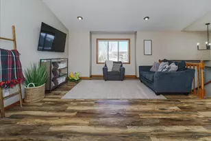 320 Bluebill St, Baldwin, WI 54002 - Photo 9