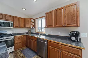 320 Bluebill St, Baldwin, WI 54002 - Photo 15