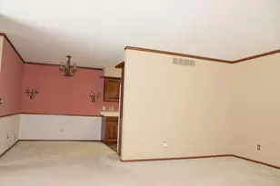 542 Graham St SW, Hutchinson, MN 55350 - Photo 13