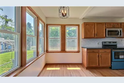 861 Algonquin Avenue, Saint Paul, MN 55119 - Photo 5