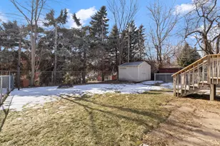 861 Algonquin Ave, Saint Paul, MN 55119 - Photo 33