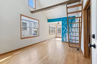 861 Algonquin Ave, Saint Paul, MN 55119 - Photo 11