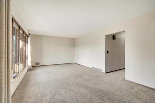 1016 4th St W, Hastings, MN 55033 - Photo 5