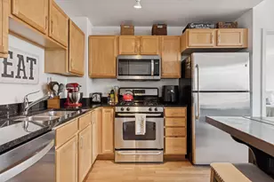 929 Portland Ave, Minneapolis, MN 55404 - Photo 13