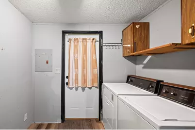 7436 West Circle NE, Fridley, MN 55432 - Photo 27