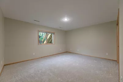 2018 Paulis Drive, Faribault, MN 55021 - Photo 29