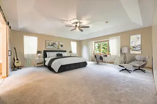 2018 Paulis Dr, Faribault, MN 55021 - Photo 15