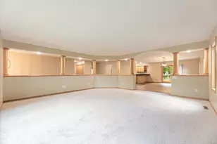 2018 Paulis Dr, Faribault, MN 55021 - Photo 13