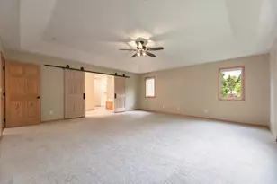 2018 Paulis Dr, Faribault, MN 55021 - Photo 17