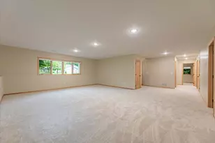 2018 Paulis Dr, Faribault, MN 55021 - Photo 23