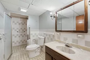 2082 Diffley Rd, Eagan, MN 55122 - Photo 35