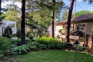 2205 Kenwood Pkwy, Minneapolis, MN 55405 - Photo 35