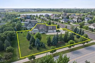 2508 Rose Creek Pkwy S, Fargo, ND 58104 - Photo 3