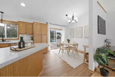 9337 Jeffery Court S, Cottage Grove, MN 55016 - Photo 7