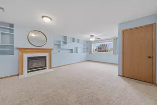 9337 Jeffery Ct S, Cottage Grove, MN 55016 - Photo 17