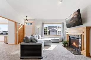 14018 54th Ave N, Plymouth, MN 55446 - Photo 5