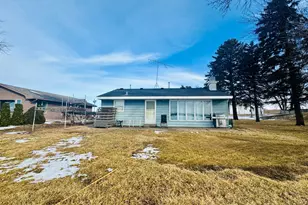16965 Dickenson Ln, Waterville, MN 56096 - Photo 13