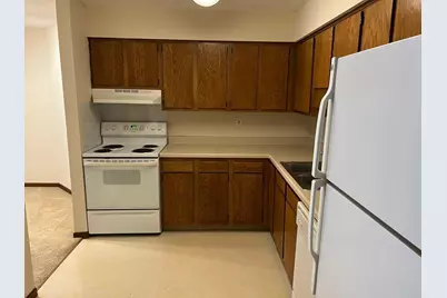 221 Grand Avenue W #104, South Saint Paul, MN 55075 - Photo 1