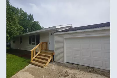 100 2nd Street NE, Hallock, MN 56728 - Photo 1