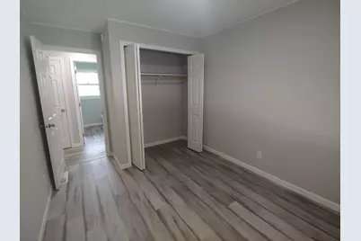 100 2nd Street NE, Hallock, MN 56728 - Photo 5