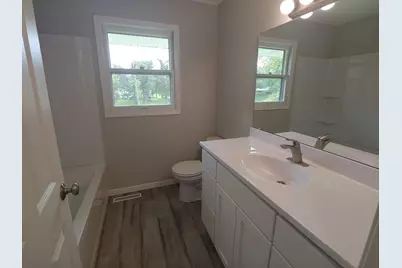 100 2nd Street NE, Hallock, MN 56728 - Photo 9