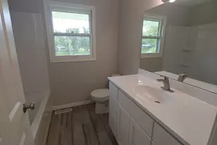 100 2nd St NE, Hallock, MN 56728 - Photo 9