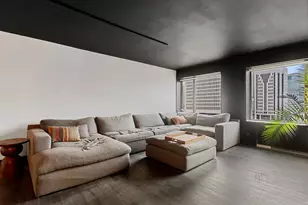 19 S 1st St, Minneapolis, MN 55401 - Photo 11