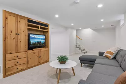 3976 Princeton Avenue, Saint Louis Park, MN 55416 - Photo 23