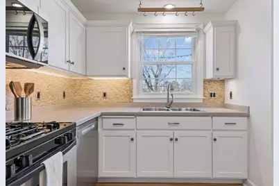 3976 Princeton Avenue, Saint Louis Park, MN 55416 - Photo 11