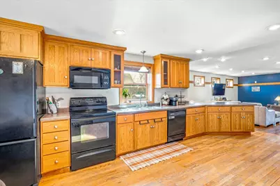 1090 7th Avenue, Baldwin, WI 54002 - Photo 17