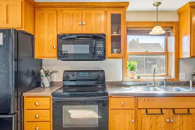 1090 7th Avenue, Baldwin, WI 54002 - Photo 7