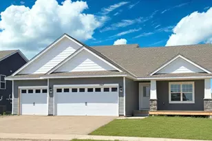 1657 Shasta Dr, Shakopee, MN 55379 - Photo 1