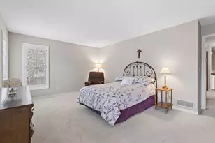 138 White Oaks Ln, Vadnais Heights, MN 55127 - Photo 21