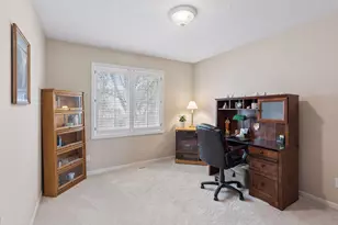 138 White Oaks Ln, Vadnais Heights, MN 55127 - Photo 27